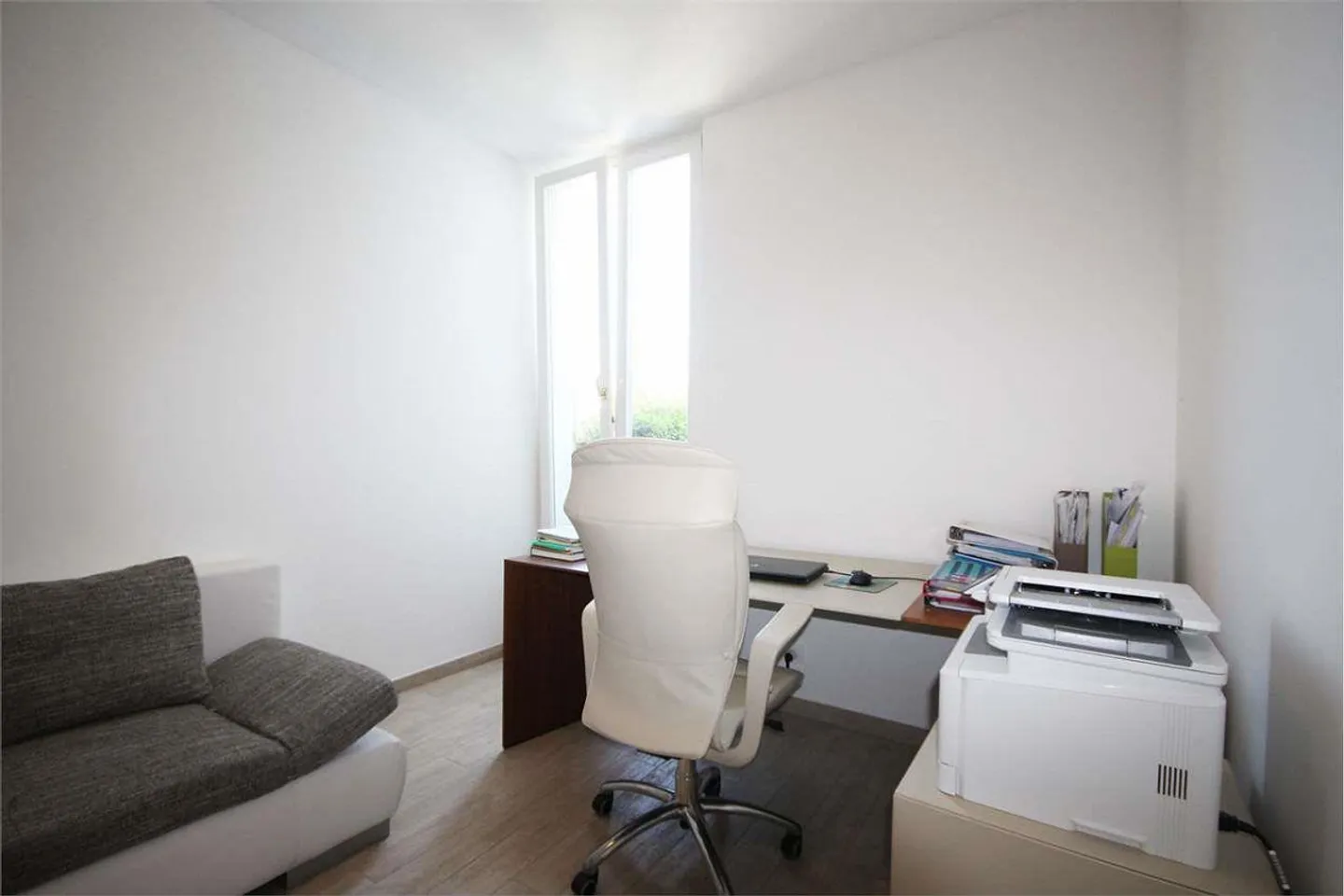 Appartement prestigieux de 5,5 pièces avec jardin - Photo 7 sur 10