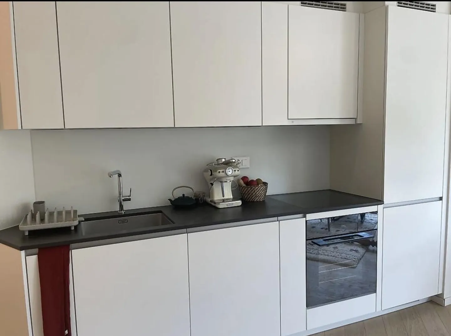 Charmant appartement meublé 2 pièces en sous location longue durée - Photo 2 sur 5