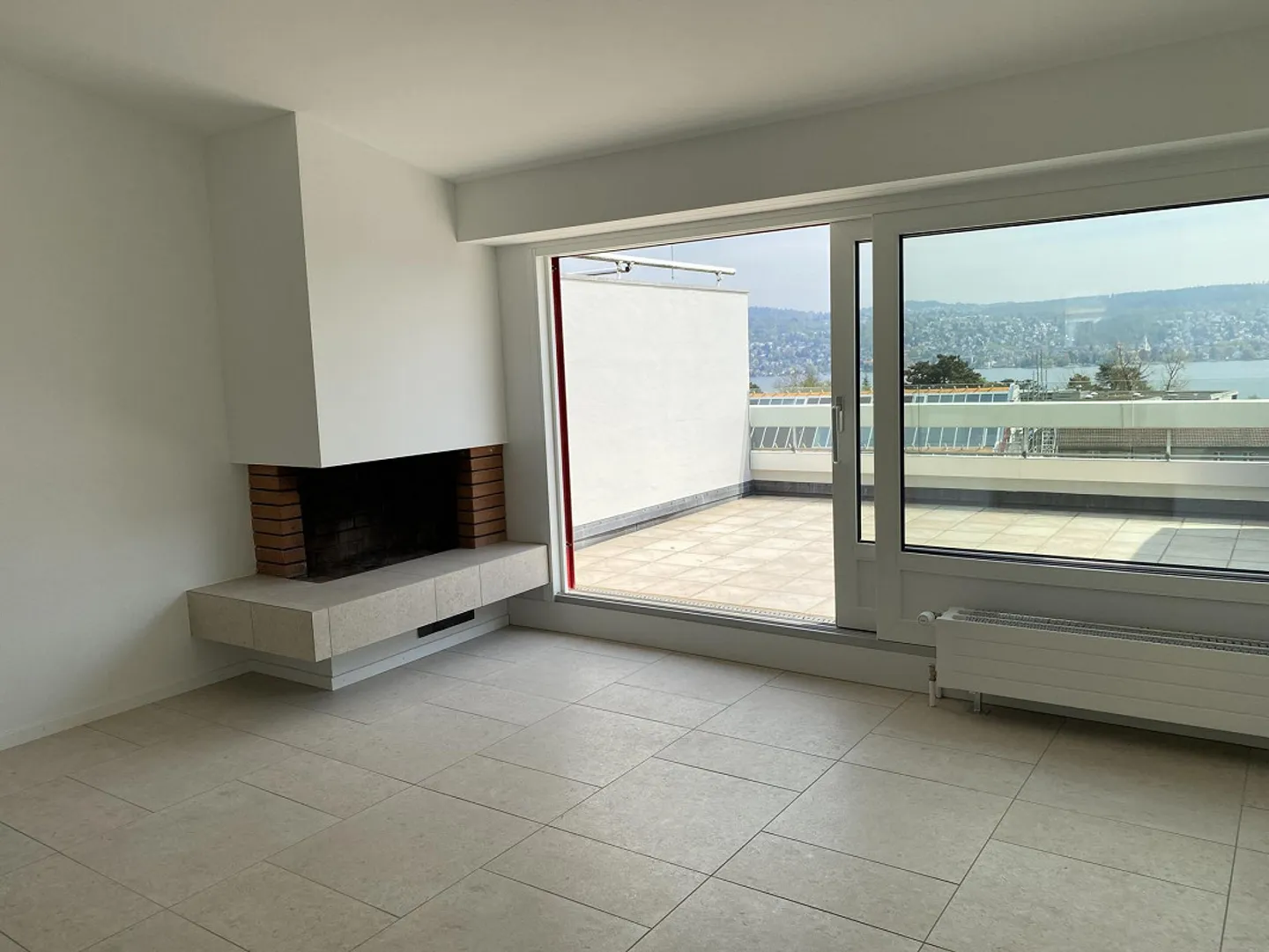 Exclusive townhouse with winter garden and stunning lake/mountain view - Photo 4 of 10