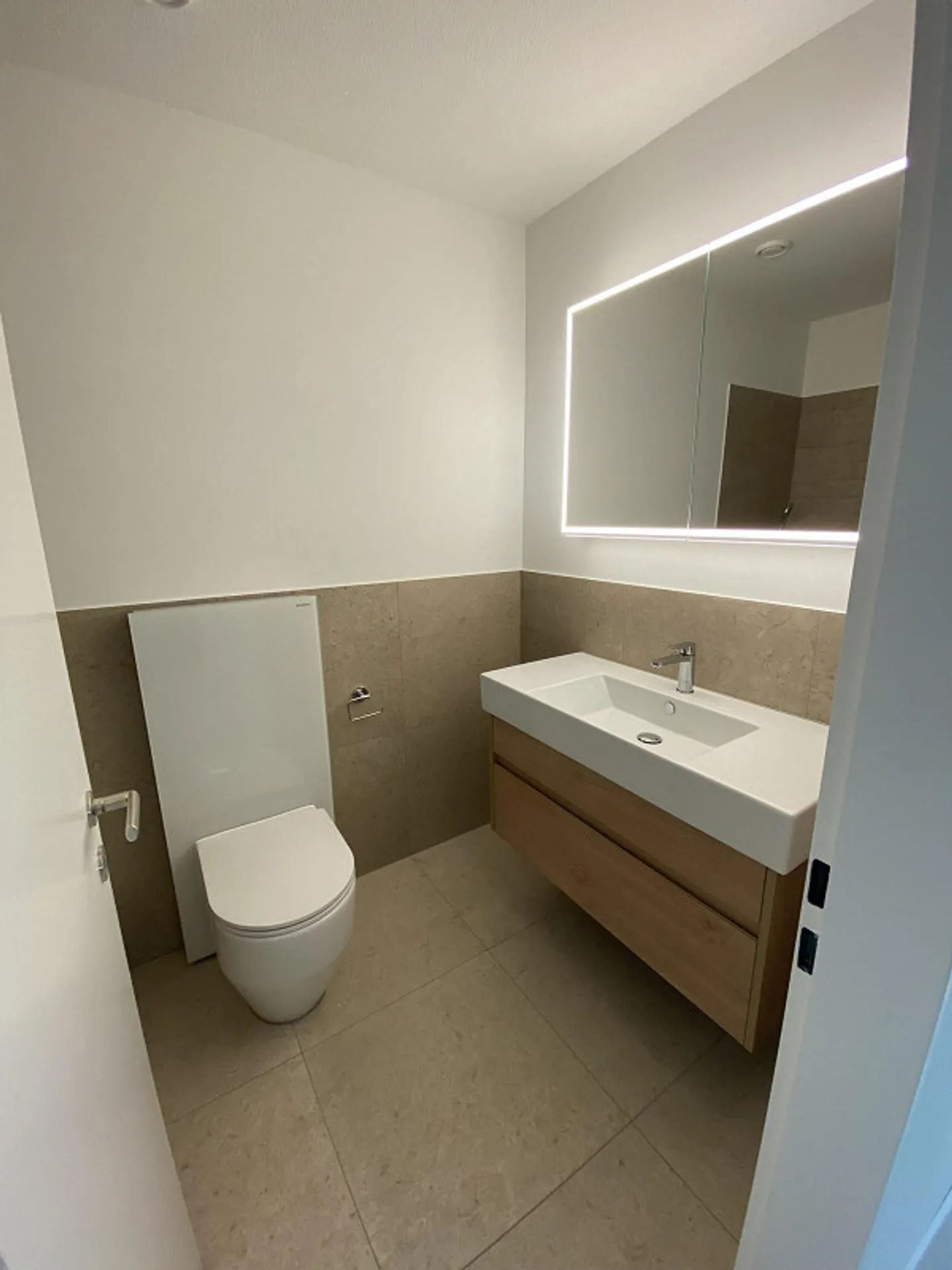 Exclusive townhouse with winter garden and stunning lake/mountain view - Photo 8 of 10