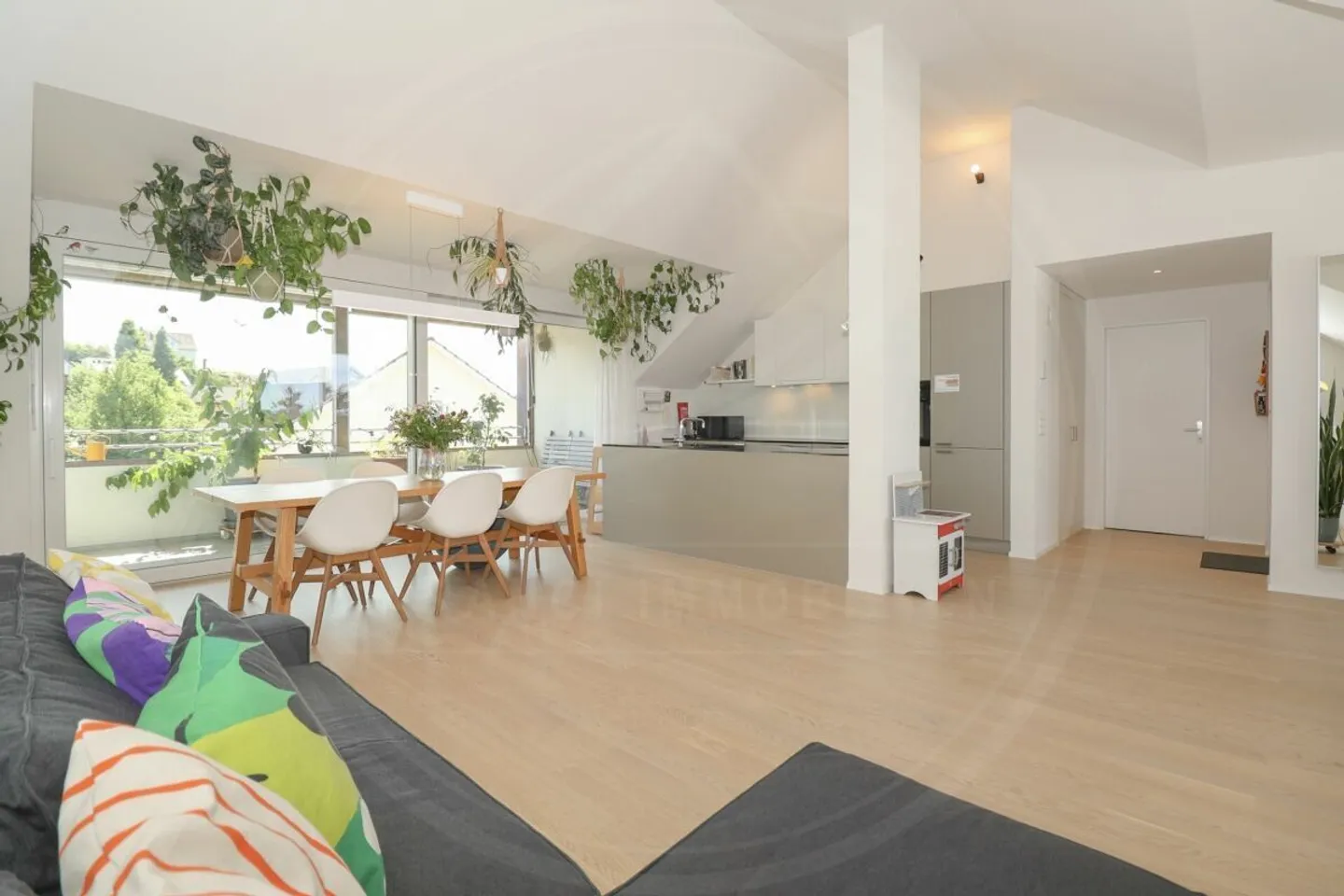 Appartement penthouse moderne de 4½ pièces à vendre dans le charmant centre du village de Künten - Photo 4 sur 13