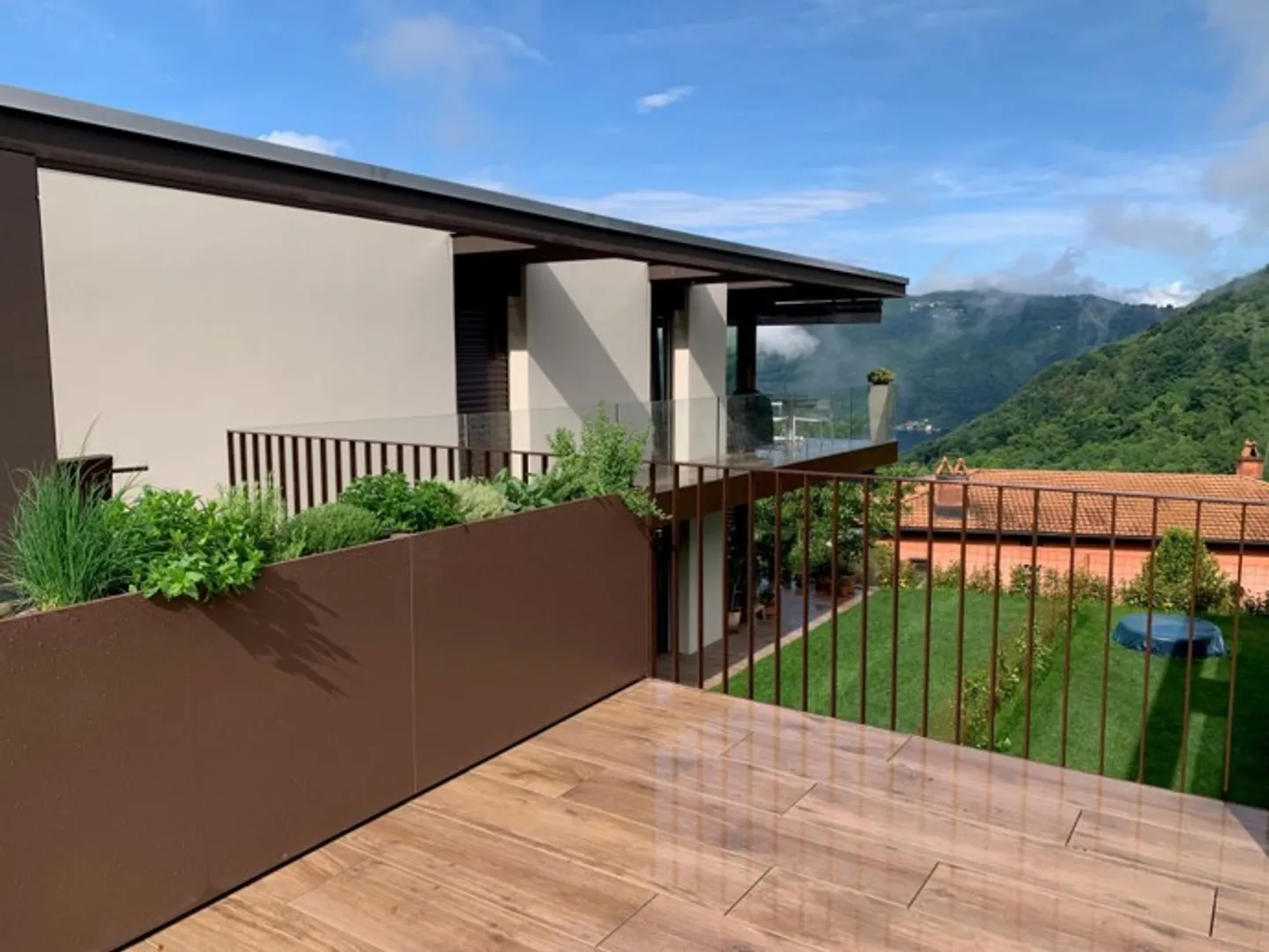 Rovio-Val Mara, 4.5-room apartment with stunning views and lake view - Photo 5 of 6