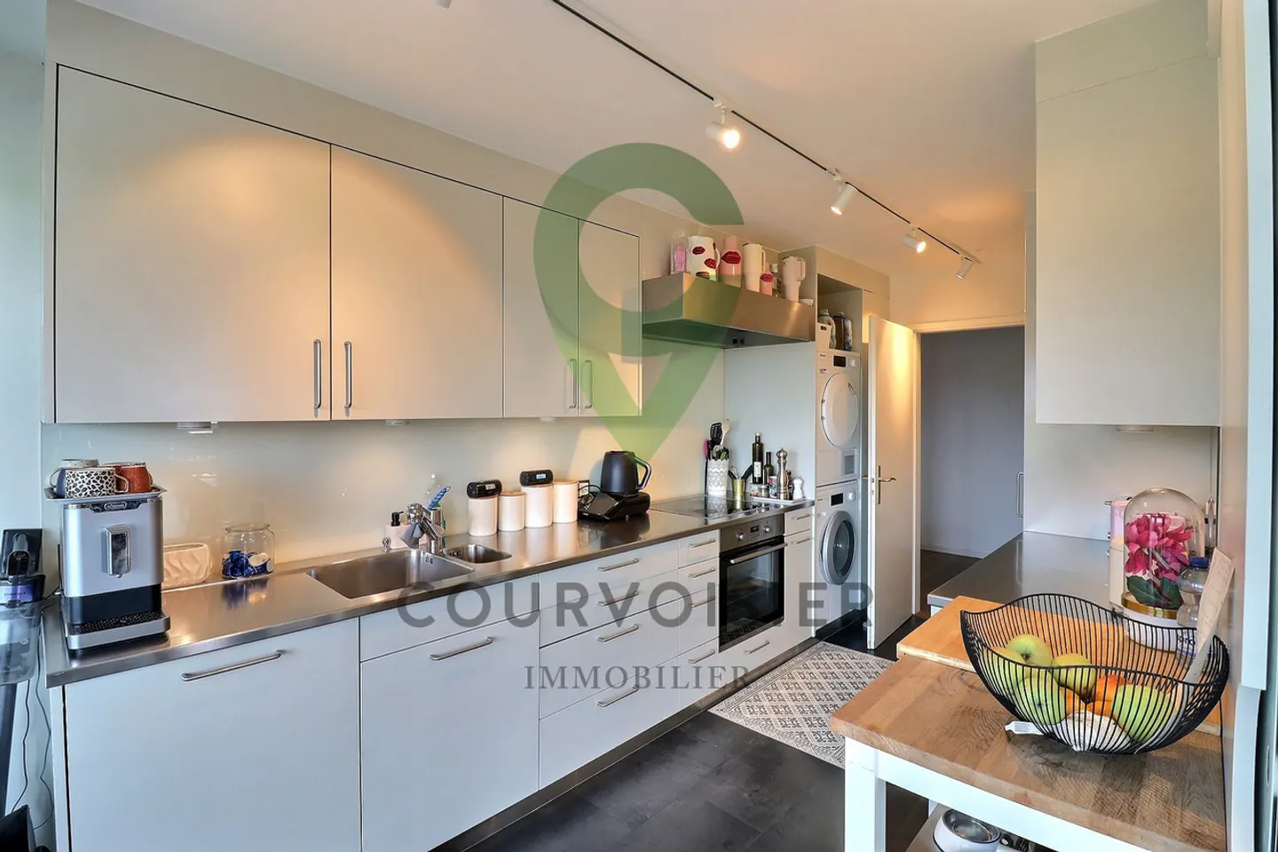 Appartamento Elegante con Vista Lago - Foto 4 di 12