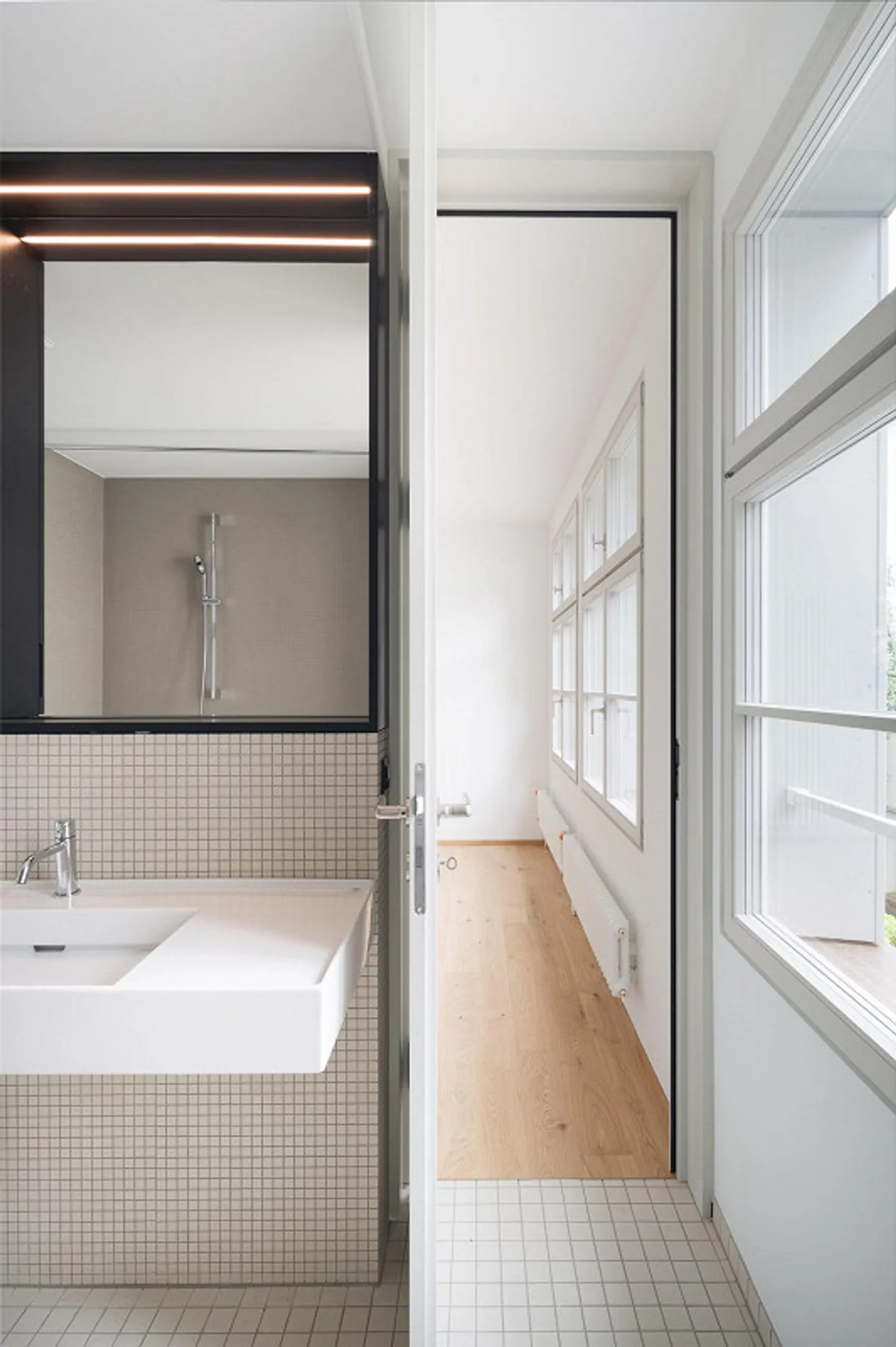 2.0 Room Apartment in Basel - Photo 4 of 9