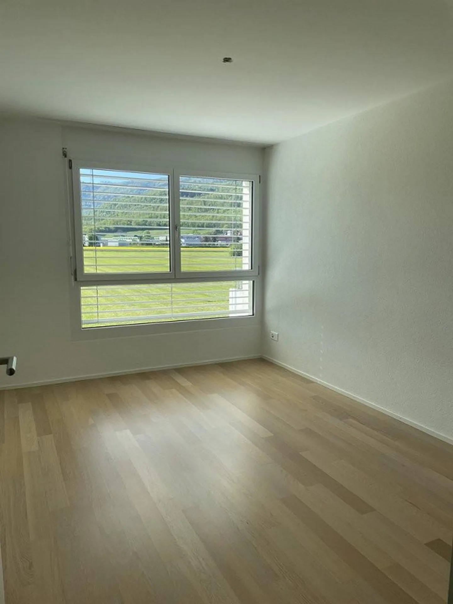 Appartement 3.5 pièces calme et ensoleillé dans un quartier familial - Photo 8 sur 8