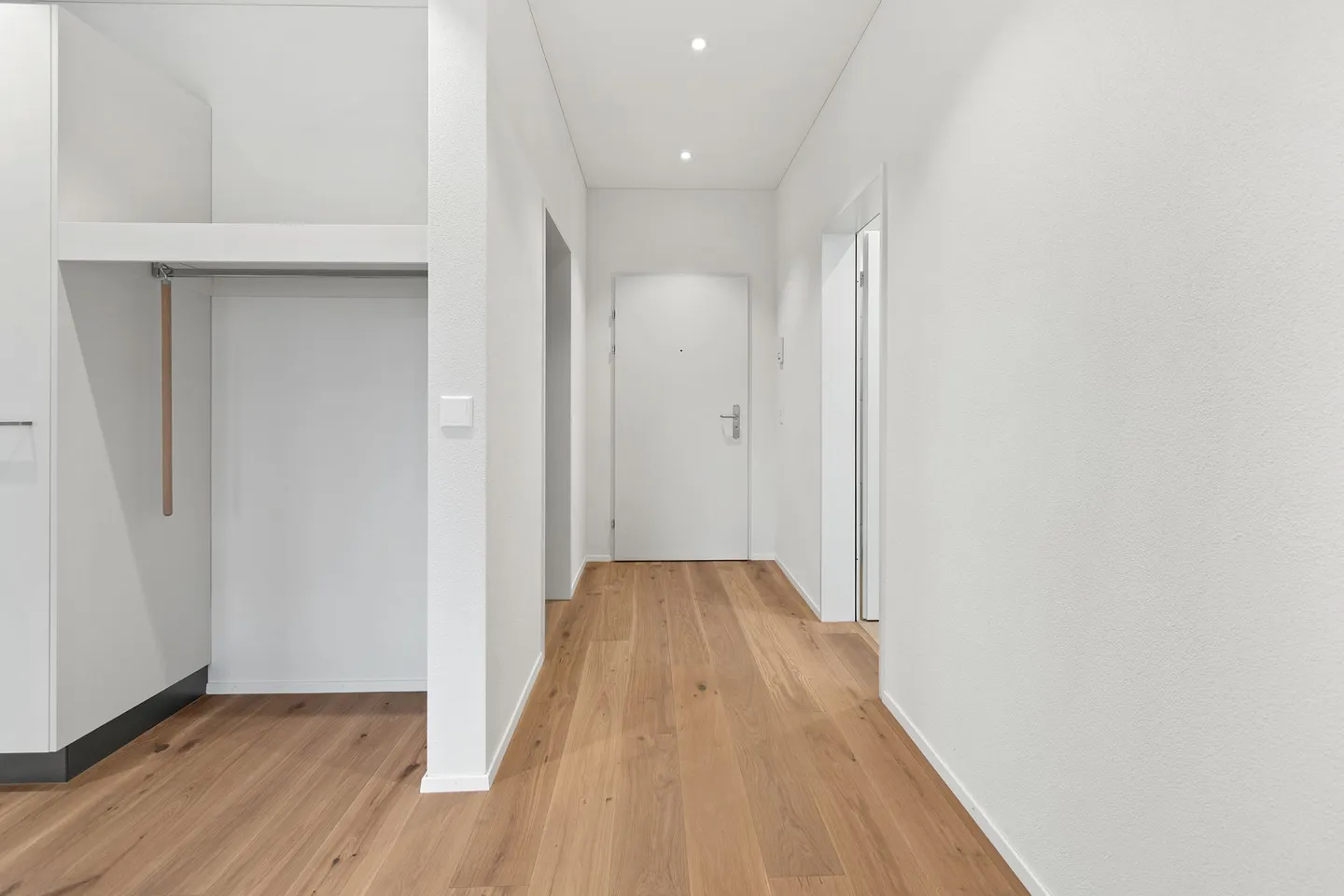 Appartamento 2 ½ camere quasi nuovo a Saland, moderno e di alta qualità - Foto 8 di 18