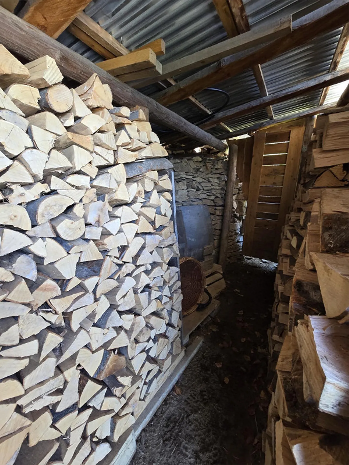 Maison Rustique Charmante - Photo 17 sur 18