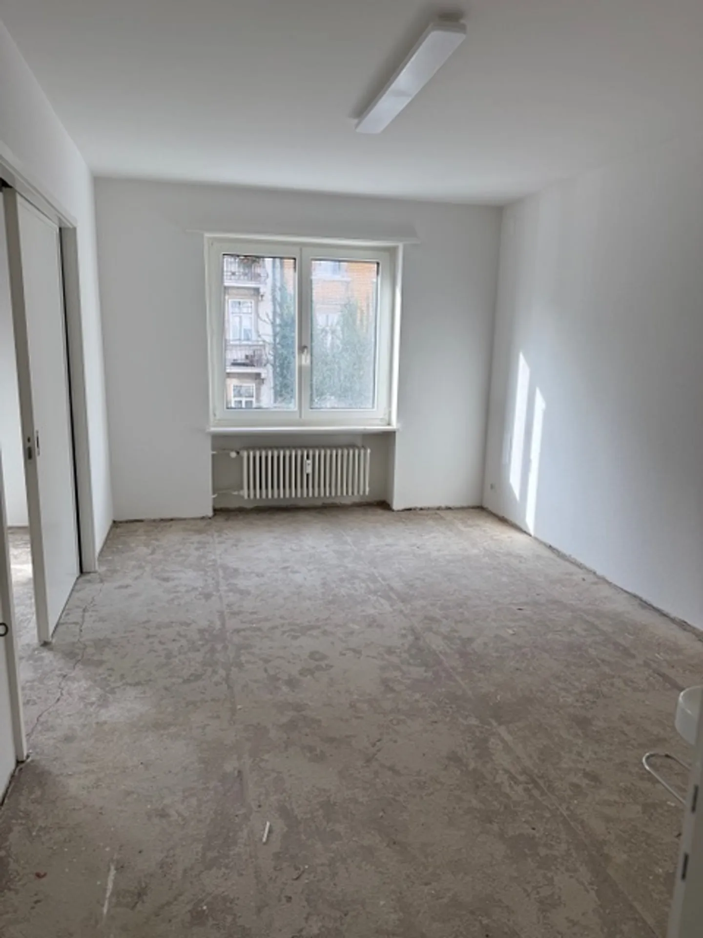 Espace commercial / Bureau / Salle de thérapie à louer dans un emplacement de choix - Photo 7 sur 13
