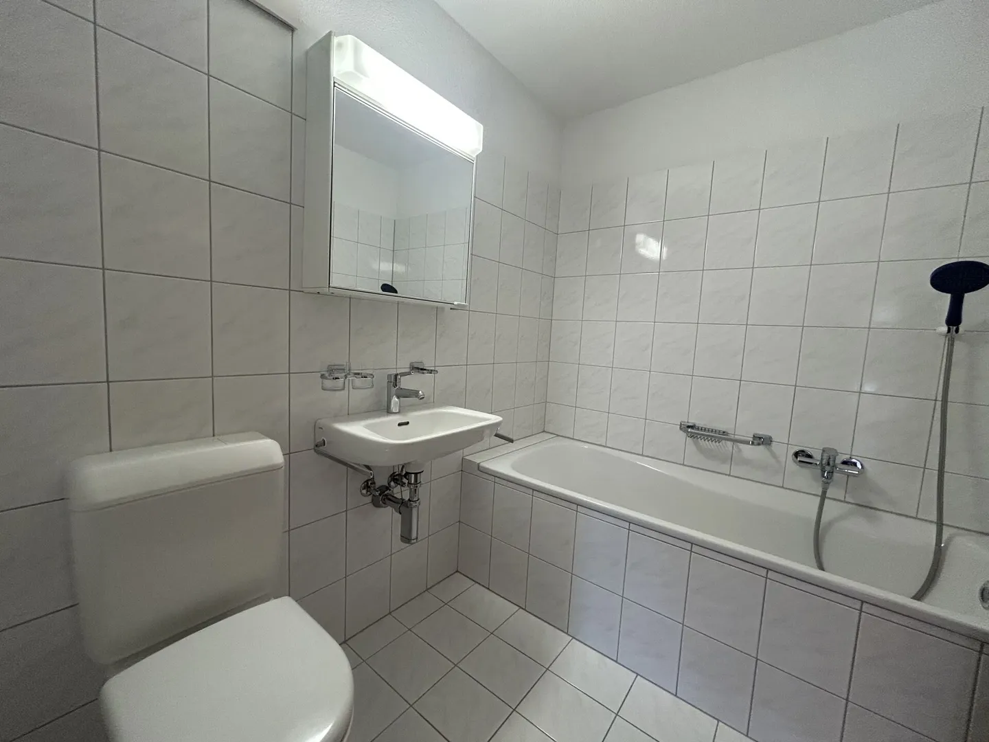 Wil / Appartement 4.5 pièces 2ème + 3ème étage Est E 24 - Photo 9 sur 11