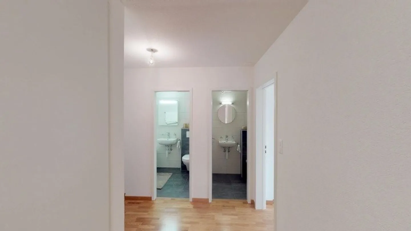 Would you like to live in a renovated apartment? - Photo 10 of 10