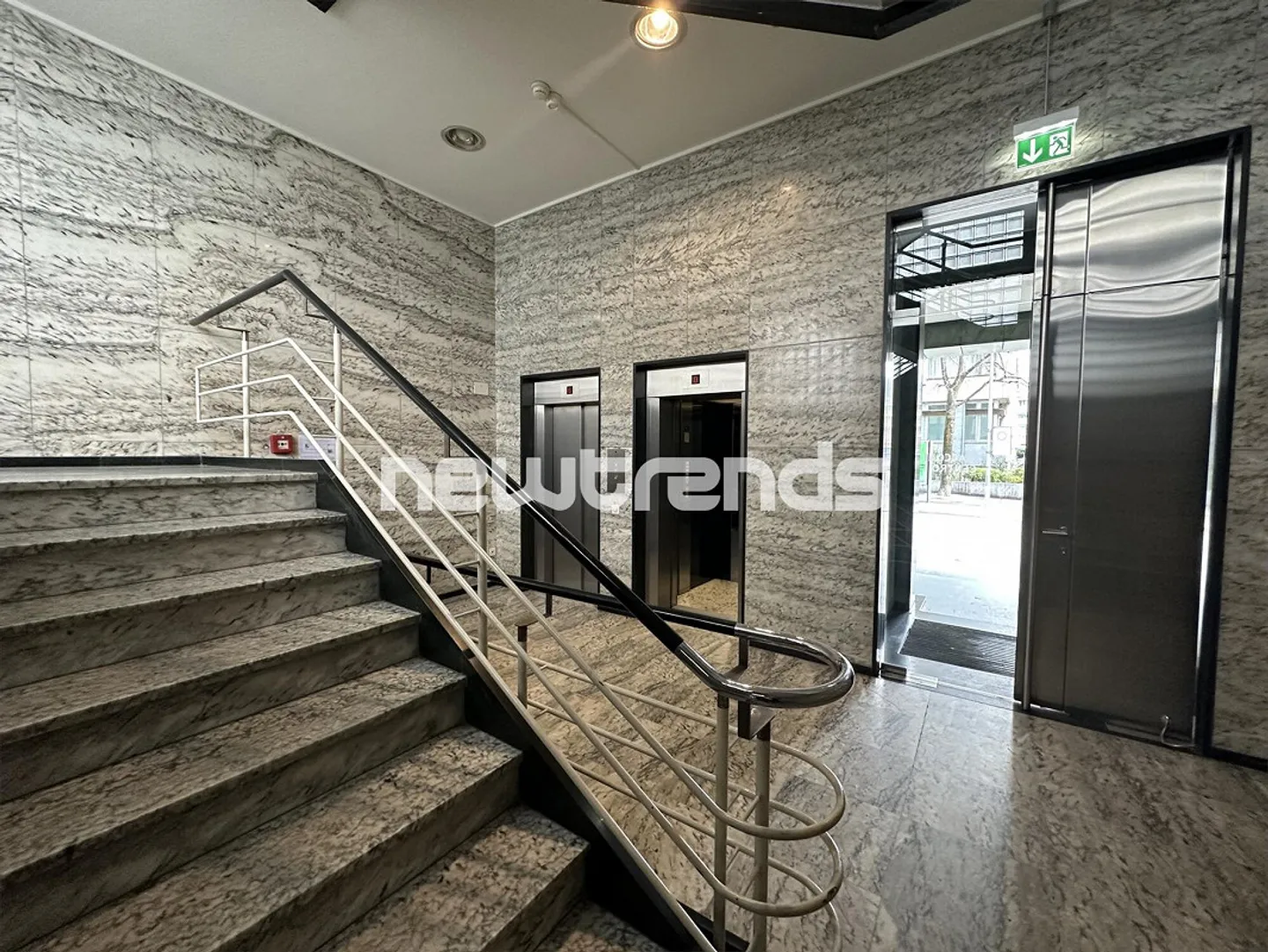 Ufficio in affitto in un edificio prestigioso e centrale - Foto 14 di 17