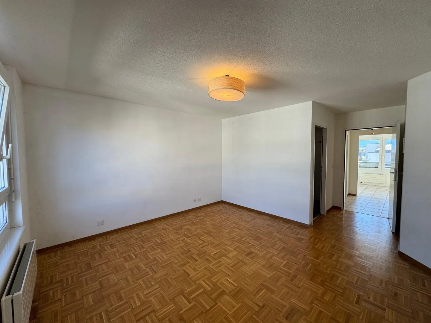 Ampio appartamento mansardato - Foto 8 di 13