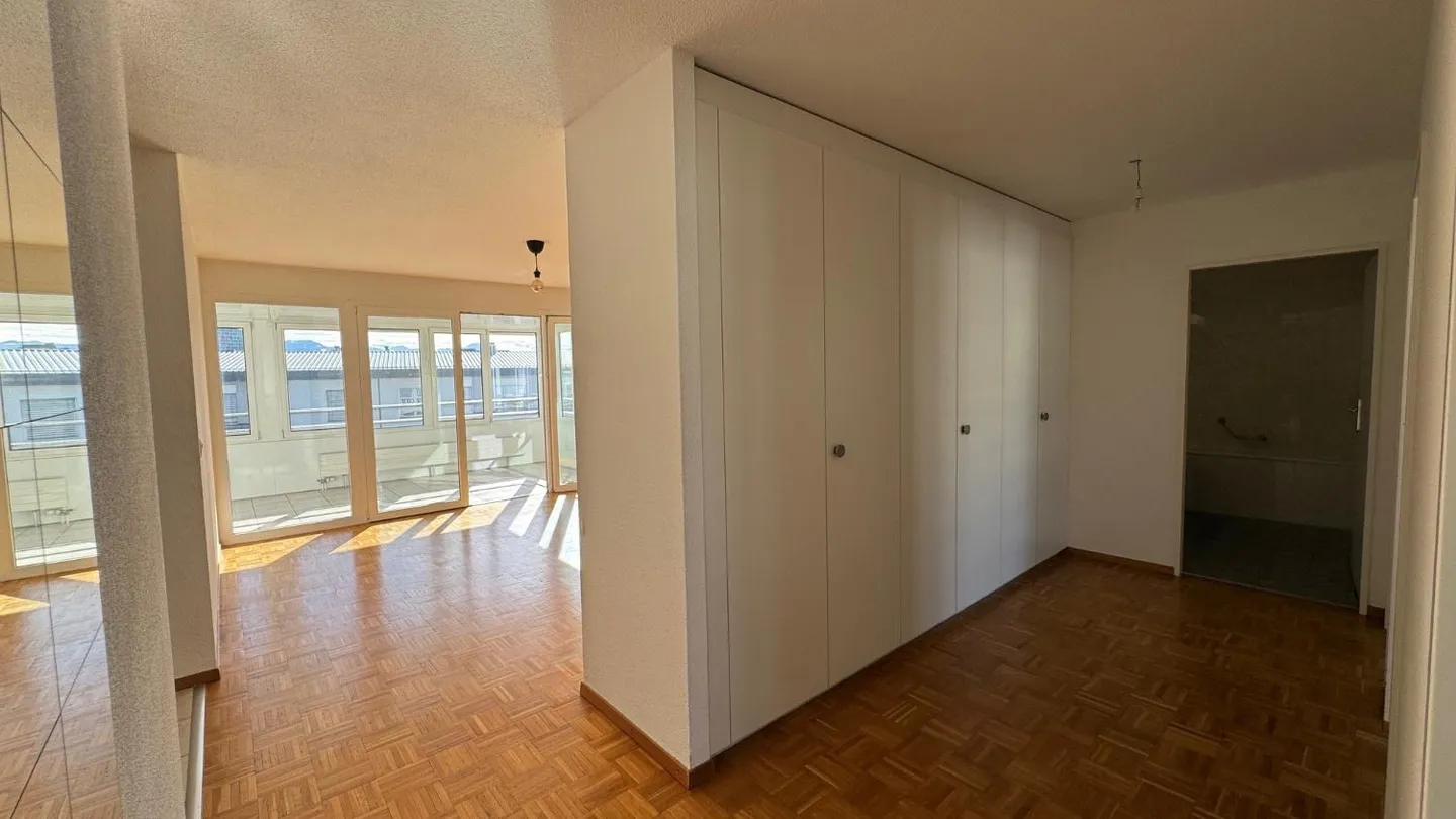 Ampio appartamento mansardato - Foto 10 di 13