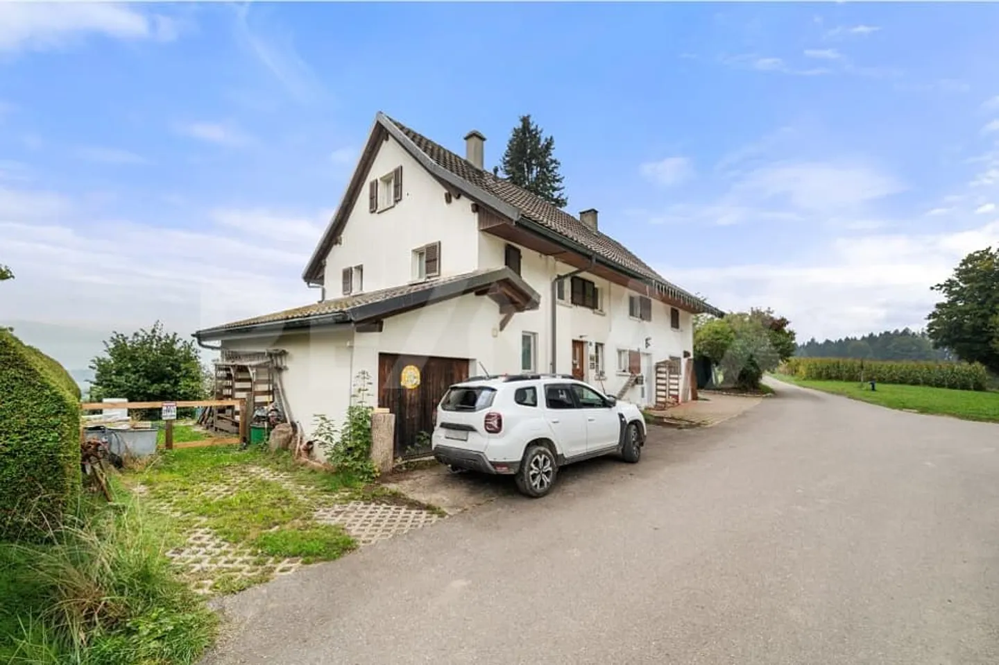 Charmante maison mitoyenne avec vue dégagée sur les Préalpes - Photo 1 sur 9