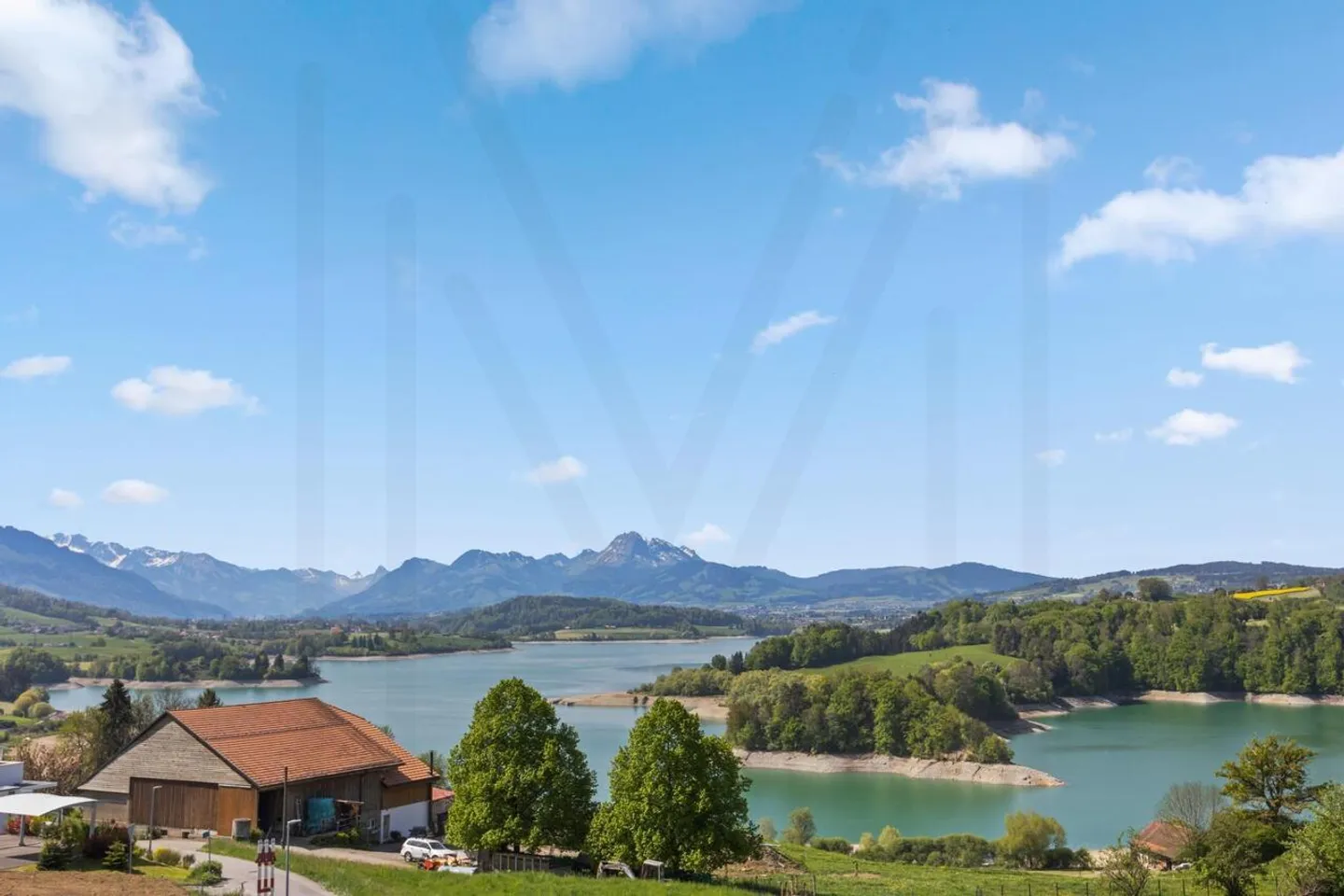 DUPLEX 6,5 STANZE ALL'ULTIMO PIANO, VISTA ECCEZIONALE!!! - Foto 9 di 11
