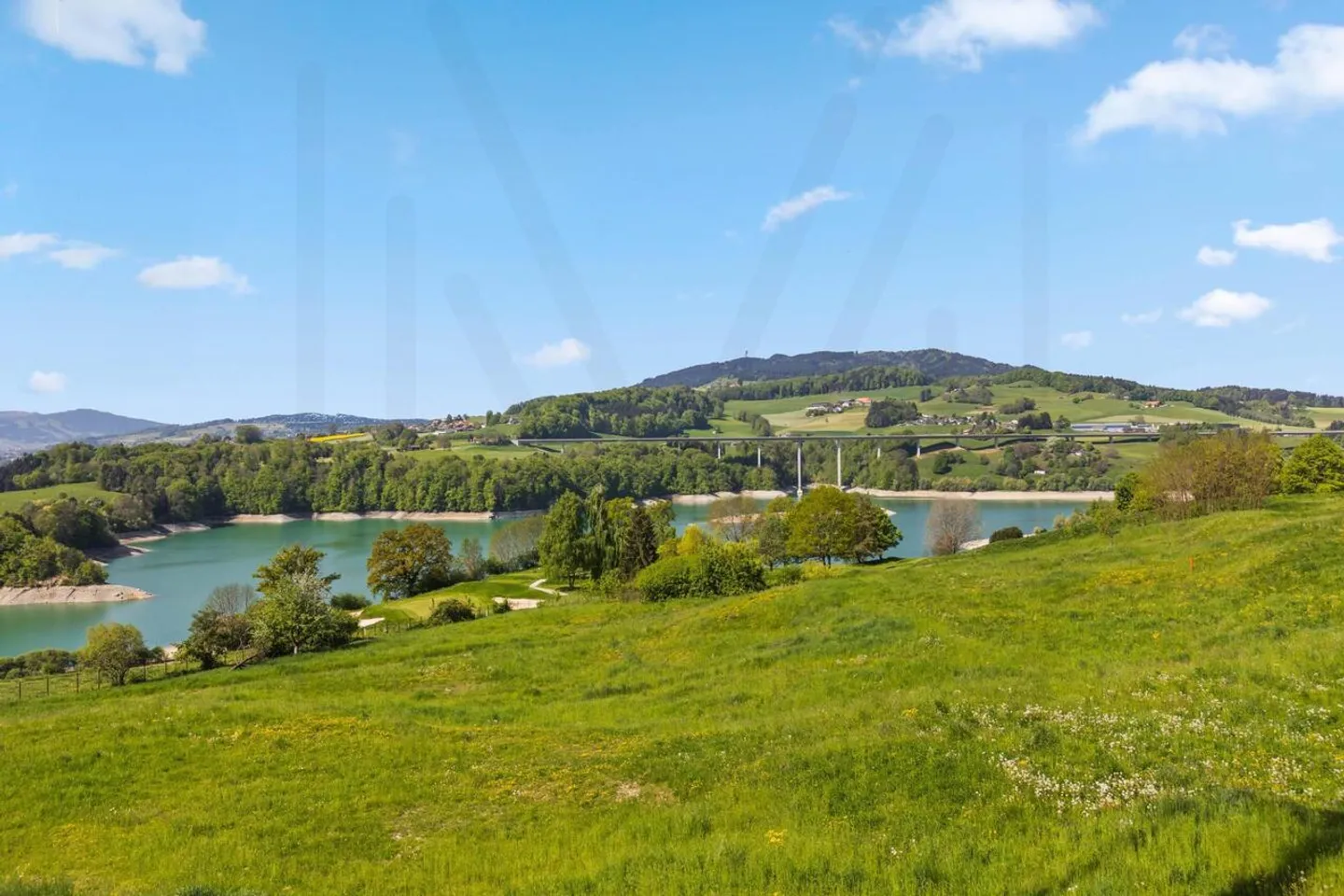 DUPLEX 6,5 STANZE ALL'ULTIMO PIANO, VISTA ECCEZIONALE!!! - Foto 10 di 11