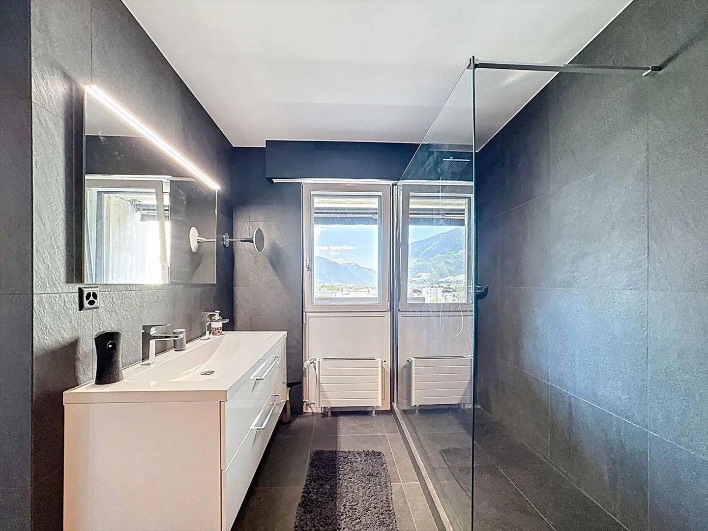 Penthouse 8.5 Zimmer - Foto 9 von 11
