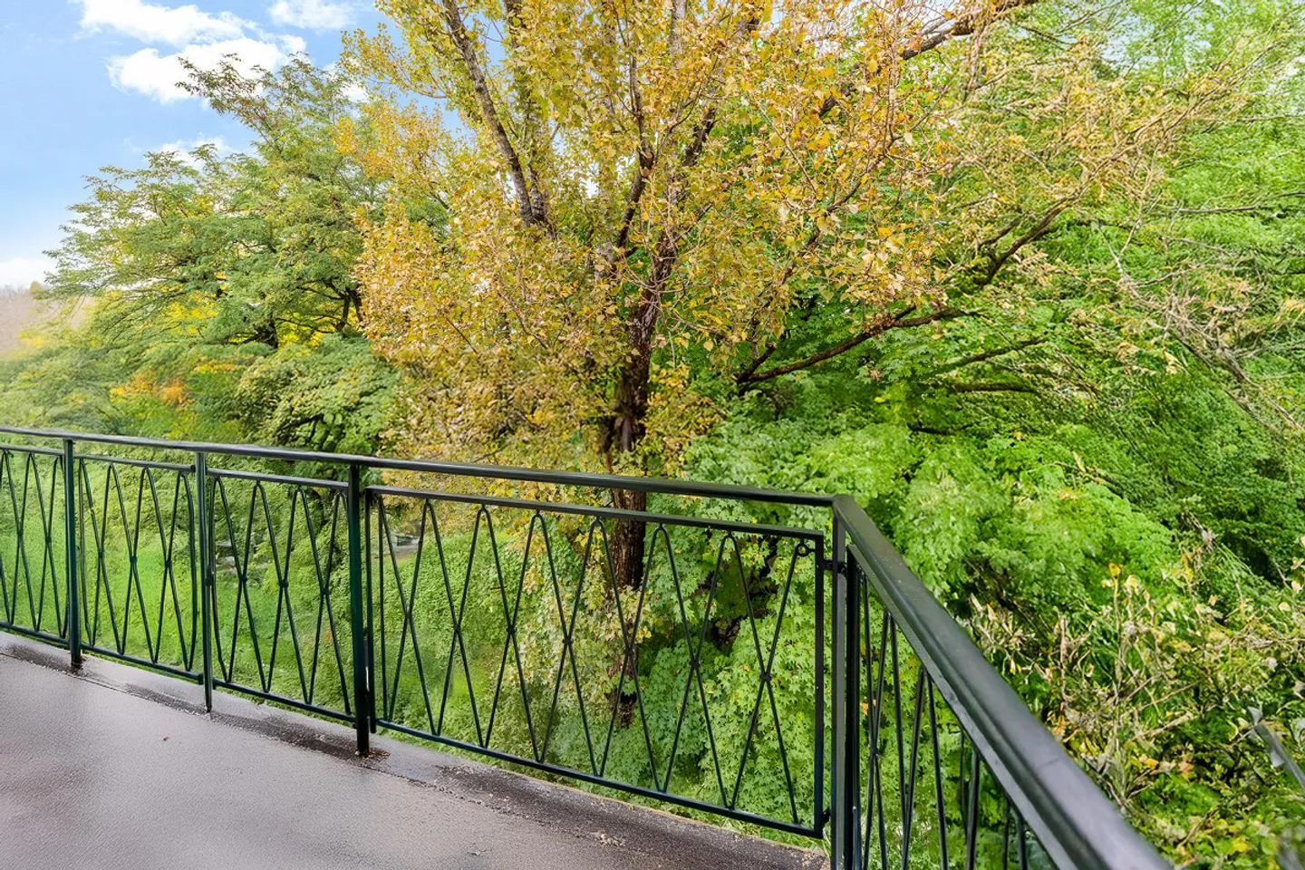 Your new home in an ideal and centrally located residential area! - Photo 11 of 11