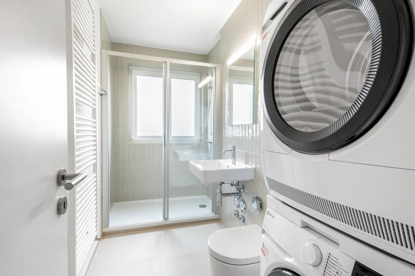 Your new home in an ideal and centrally located residential area! - Photo 10 of 11