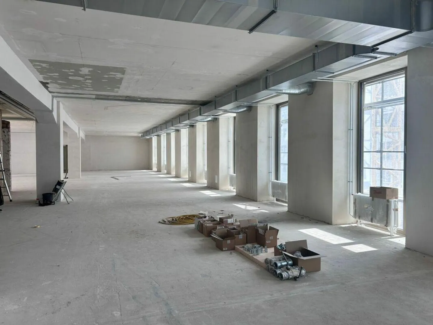 Votre nouveau espace commercial central - entièrement selon vos souhaits - Photo 6 sur 10