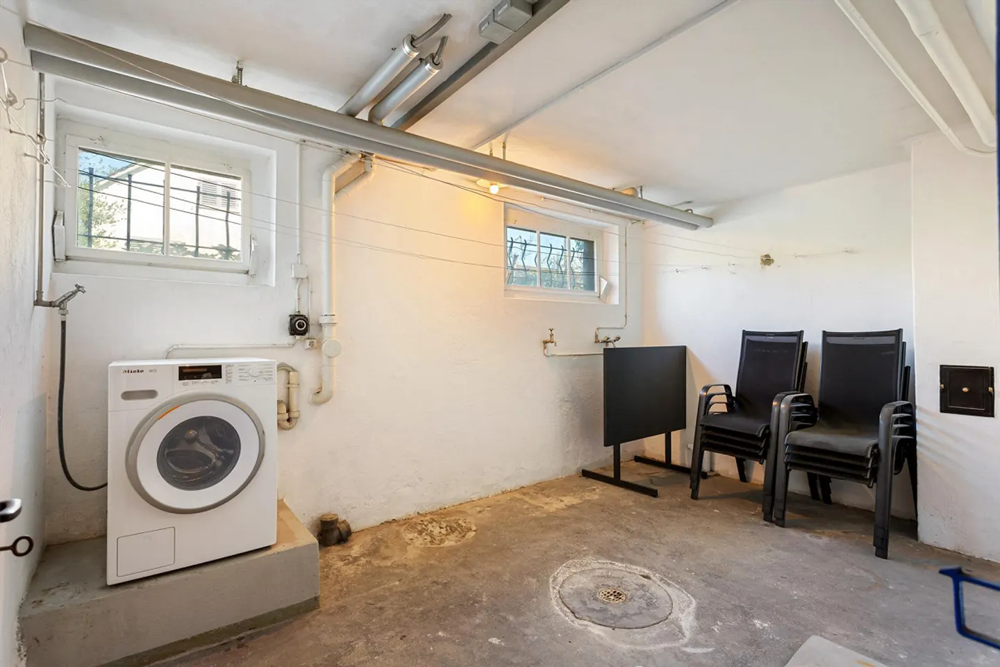 Casa caratteristica di 8,5 stanze con grande giardino in posizione centrale - Foto 26 di 30