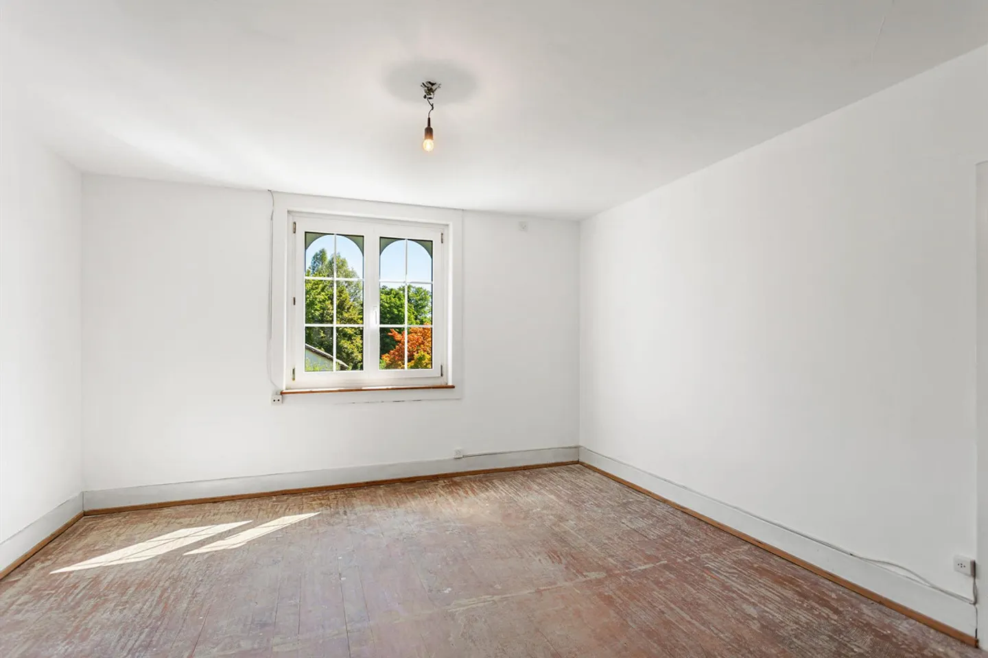 Casa caratteristica di 8,5 stanze con grande giardino in posizione centrale - Foto 28 di 30