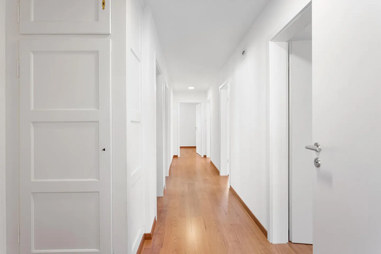 Casa caratteristica di 8,5 stanze con grande giardino in posizione centrale - Foto 10 di 30