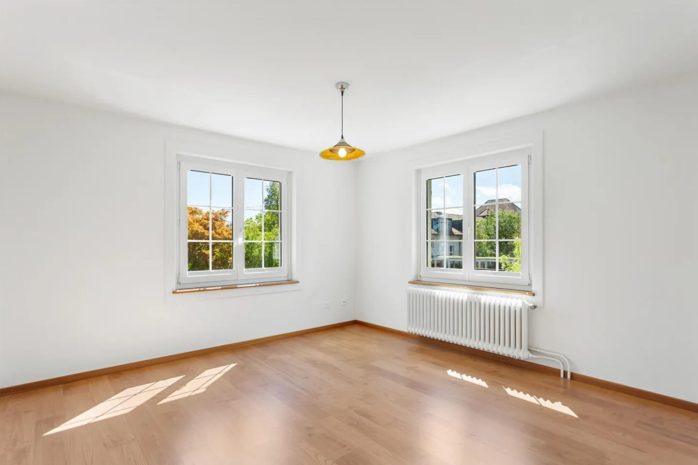 Casa caratteristica di 8,5 stanze con grande giardino in posizione centrale - Foto 17 di 30