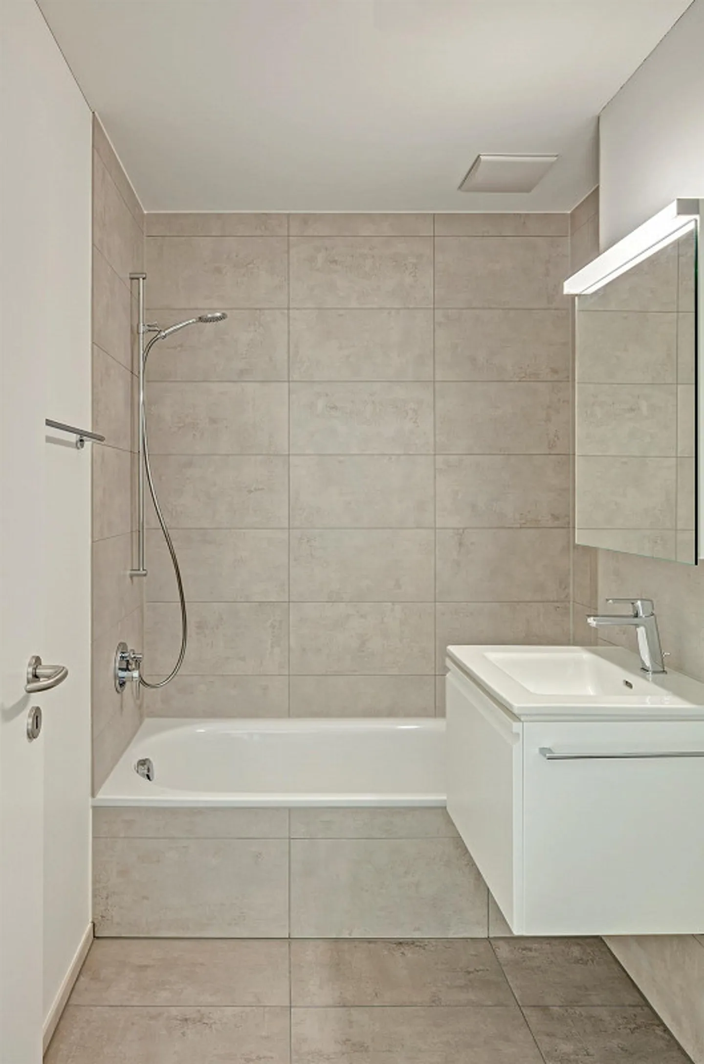 Rent without deposit / Modern living? Welcome! - Photo 10 of 10