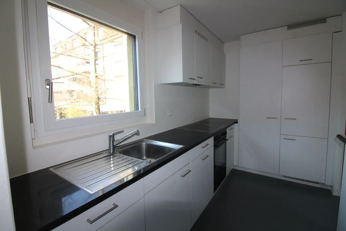 Brückenstrasse 26, 4102 Binningen - 3.5 ZWG EG rechts - Foto 2 di 6