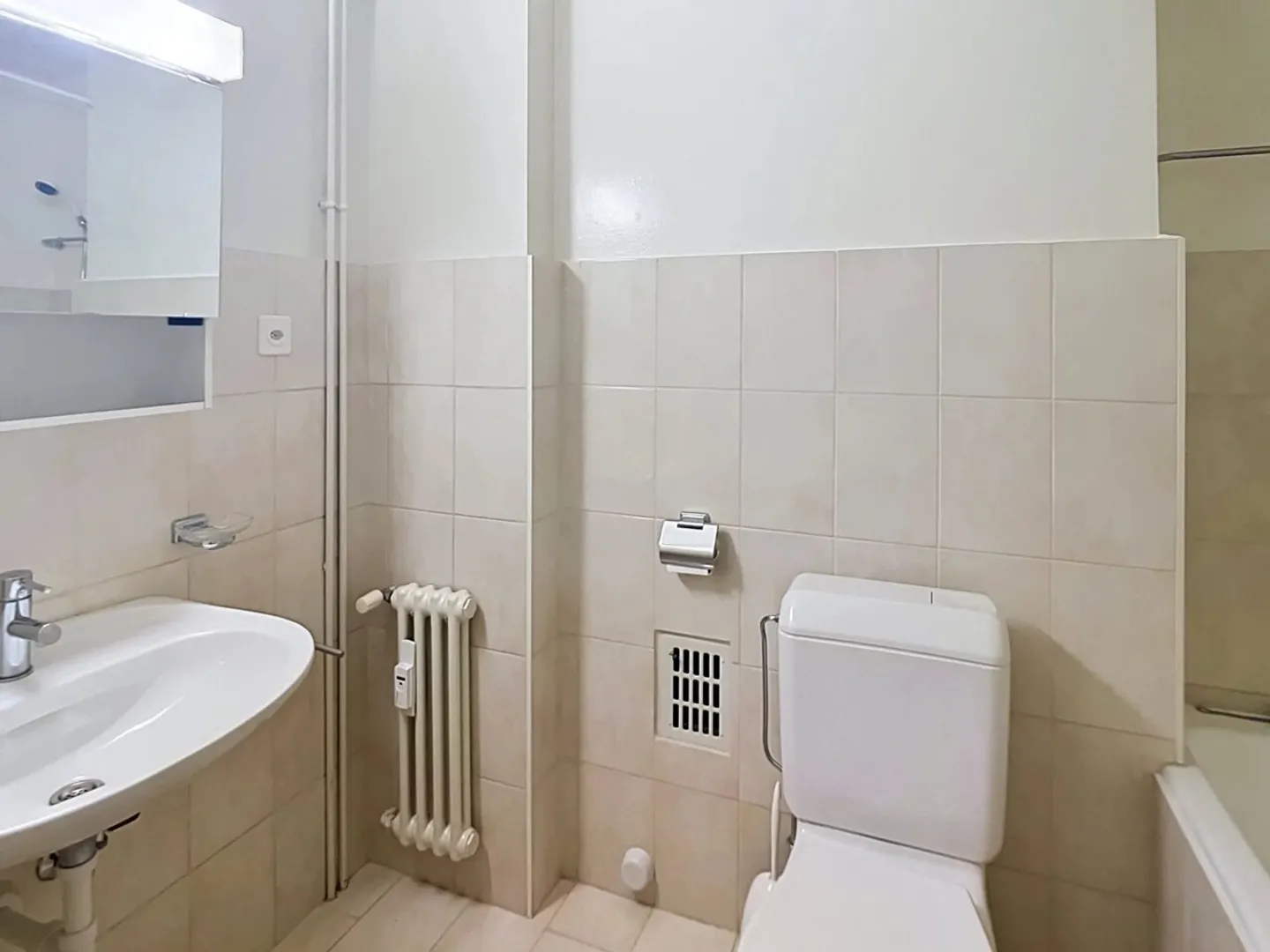 Ipercentro - Incantevole appartamento di 2,5 stanze in stile antico - Foto 7 di 9