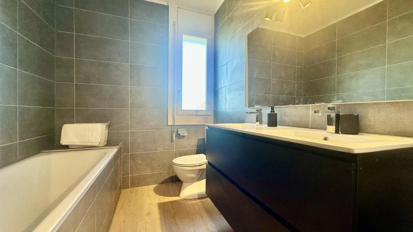 Appartamento 6 locali - Foto 10 di 11