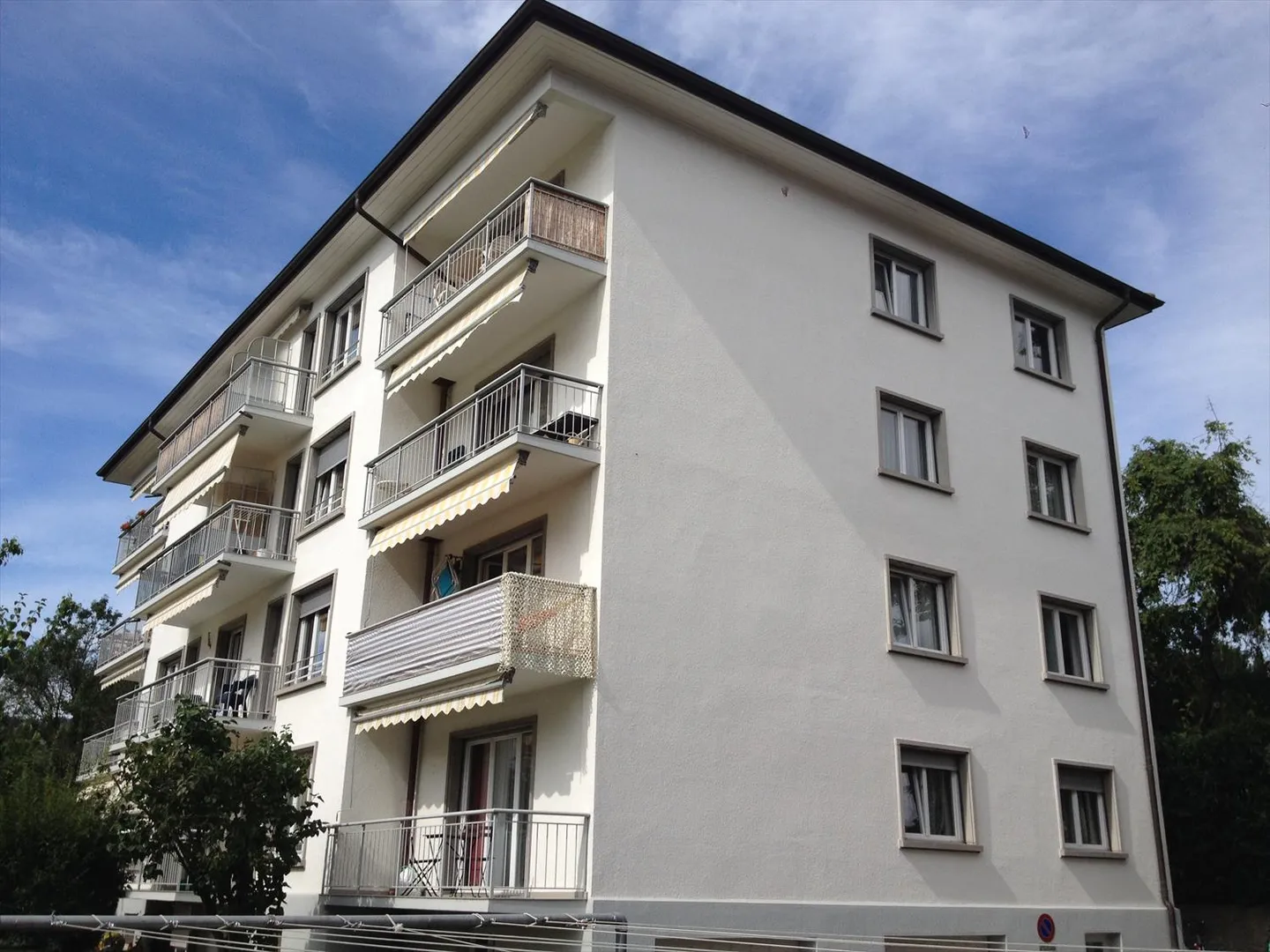 Appartamento ristrutturato con una bella vista sul lago e sulle Alpi. - Foto 8 di 8