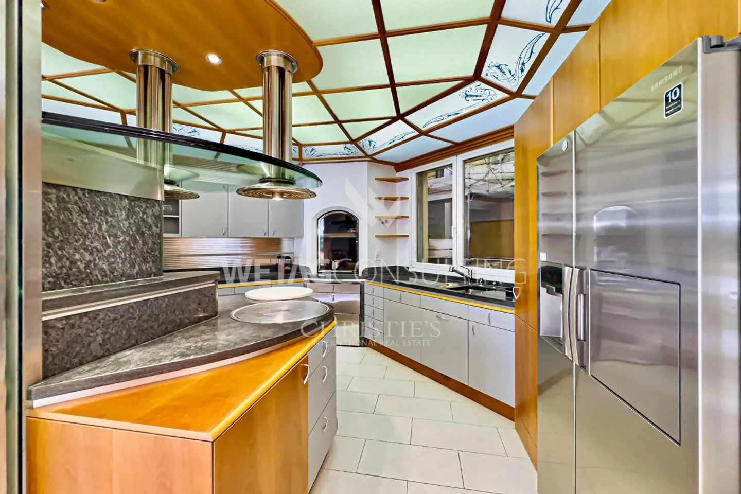 Muralto: Modern, bright apartment with large terrace & winter garden for sale - Photo 4 of 13