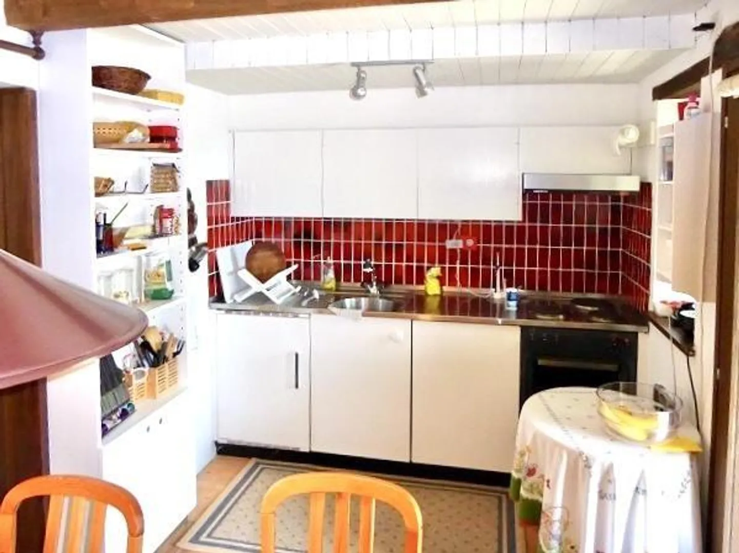 Rustico di 4 stanze con giardino in una posizione molto tranquilla e soleggiata... - Foto 7 di 34