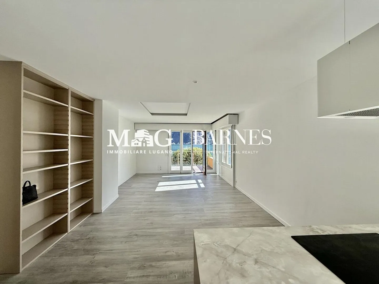 Appartamento moderno sul lago - Foto 3 di 10