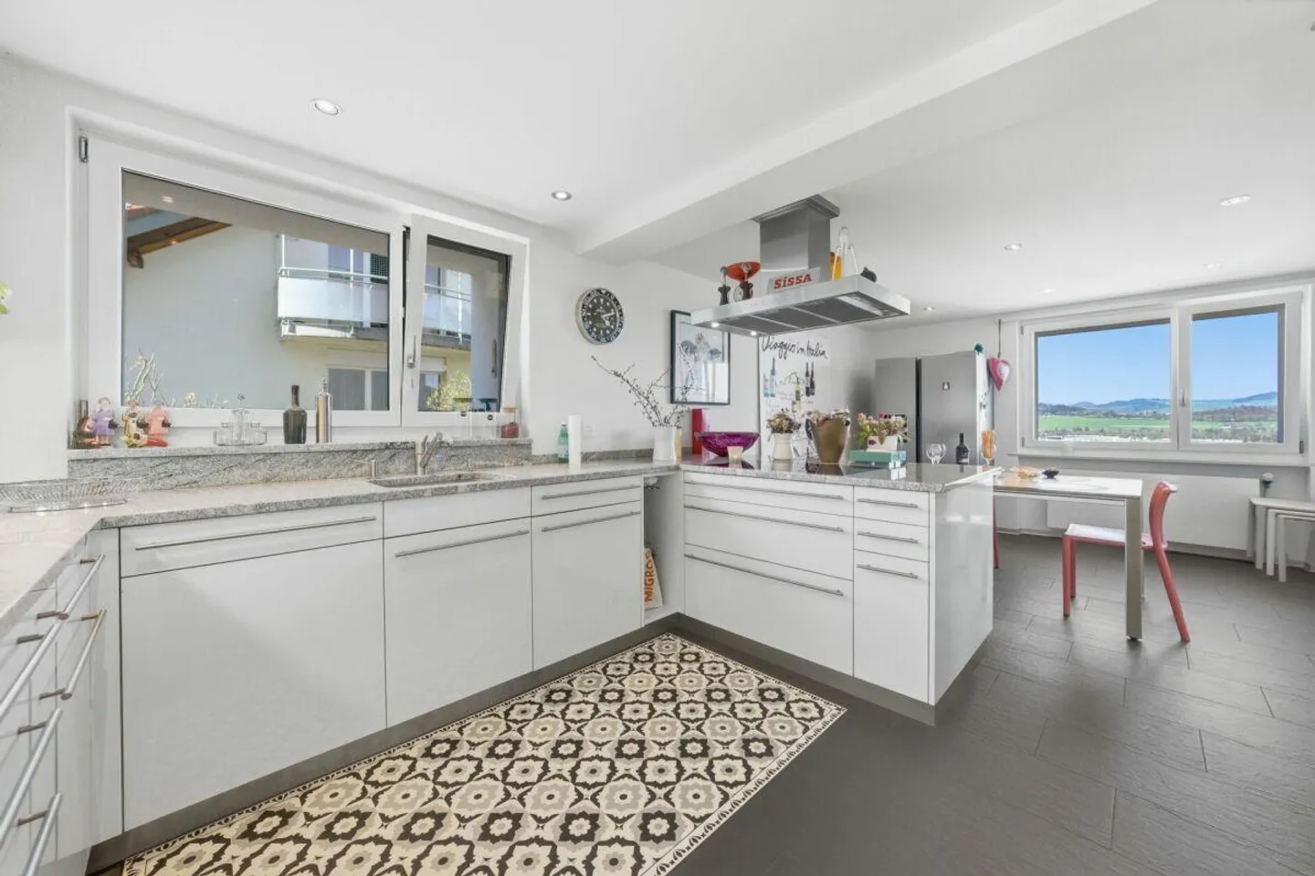 Maison familiale durable avec vue - Photo 4 sur 13