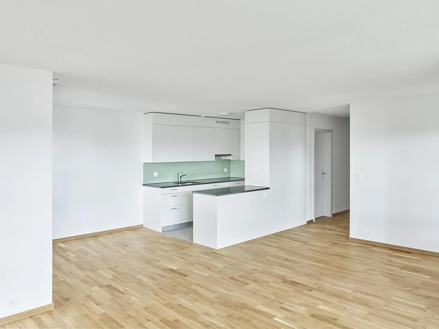 Renoviertes Apartment mit Aussicht - Foto 1 von 8