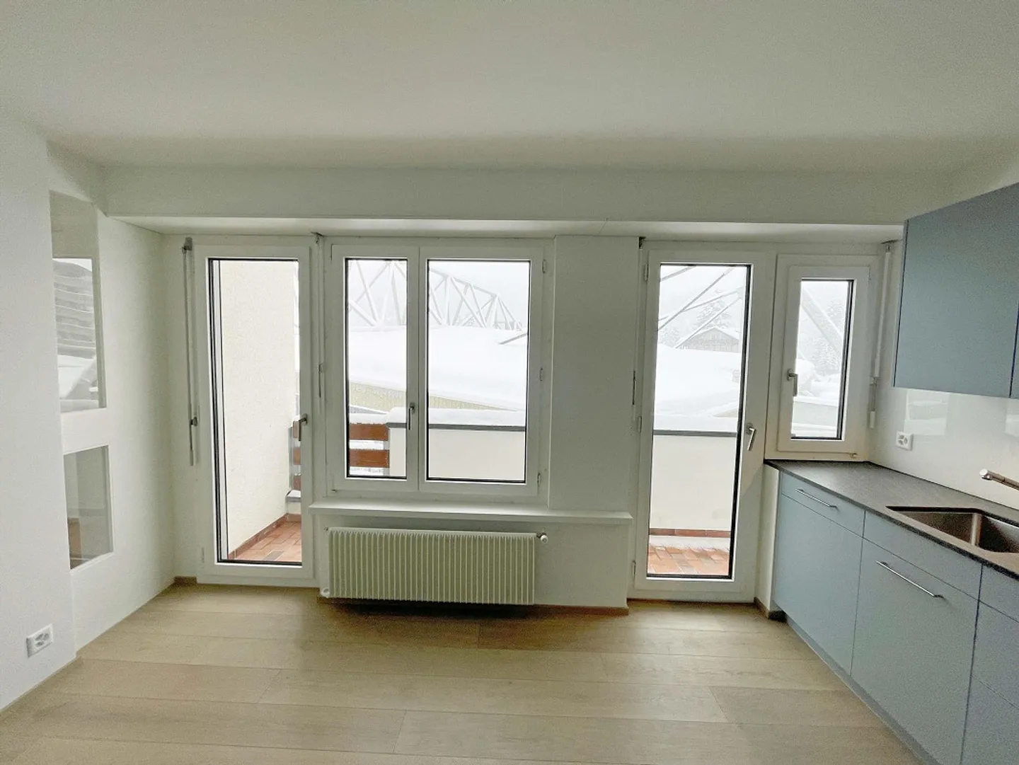 Appartement rénové dans un emplacement central - Photo 4 sur 6