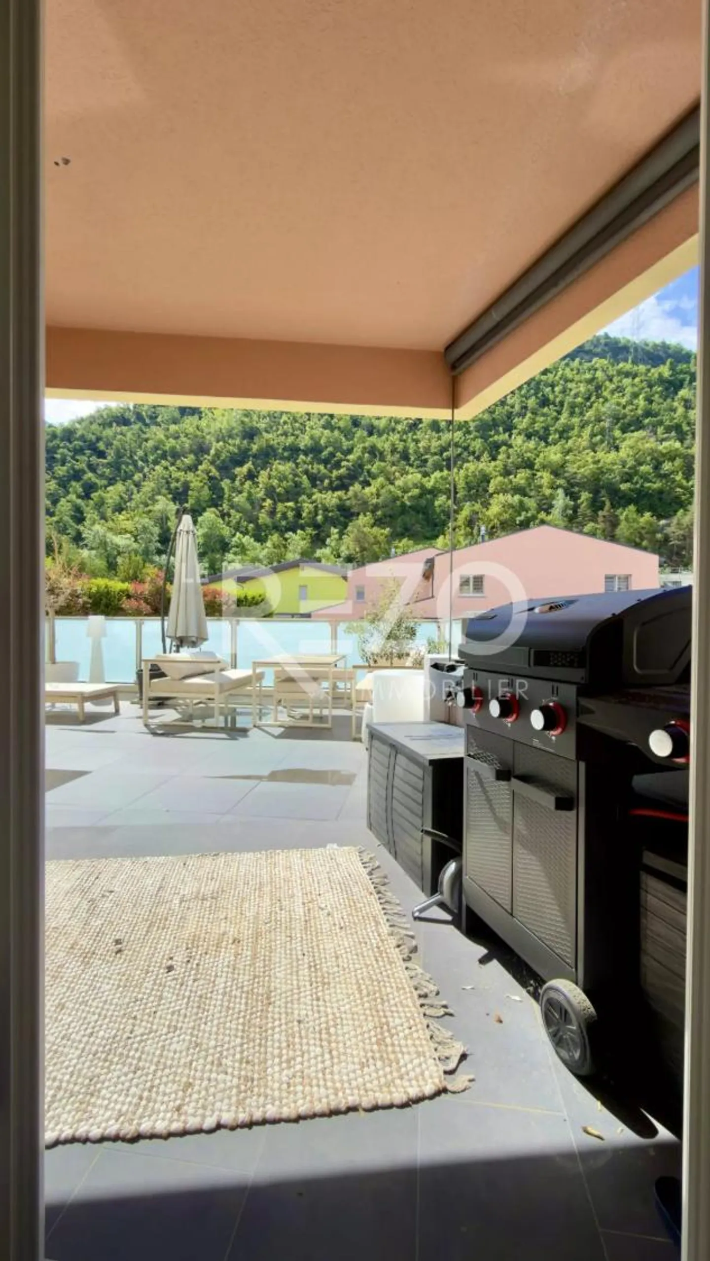 4,5-Zimmer-Wohnung mit großer Terrasse. Chippis. - Foto 5 von 13