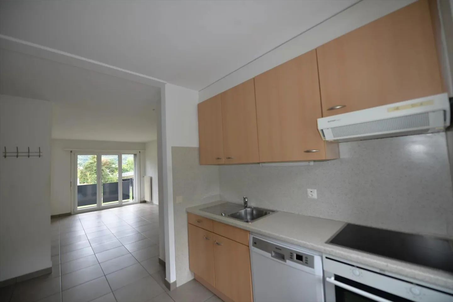 4.5 Room Apartment - Photo 2 of 8