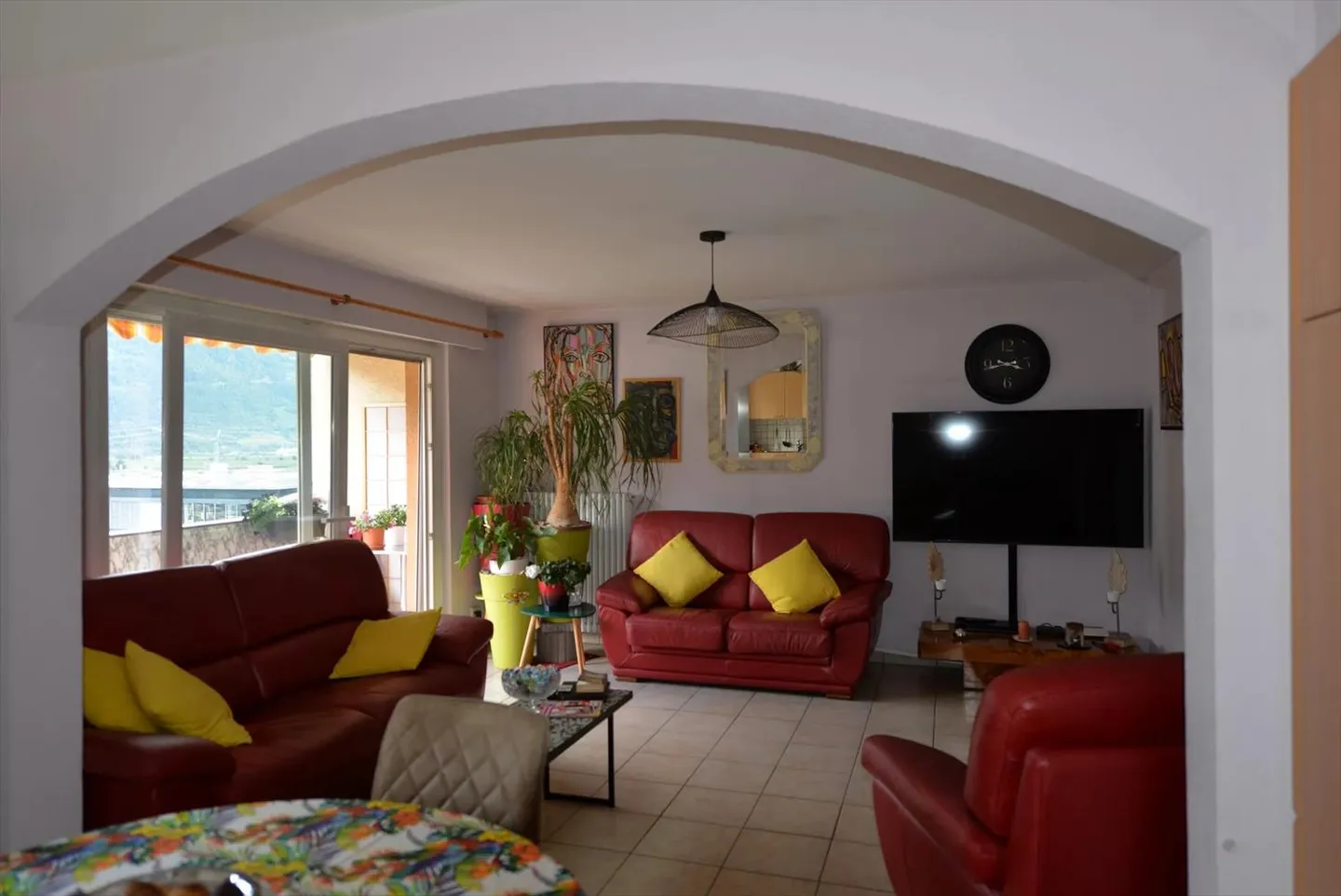 4.5 Room Apartment - Photo 4 of 8