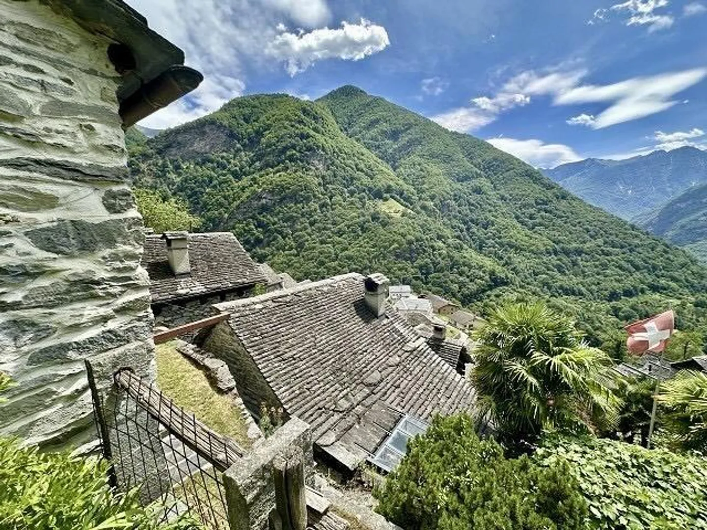 Rustico di 4 stanze con giardino in una posizione molto tranquilla e soleggiata... - Foto 24 di 34