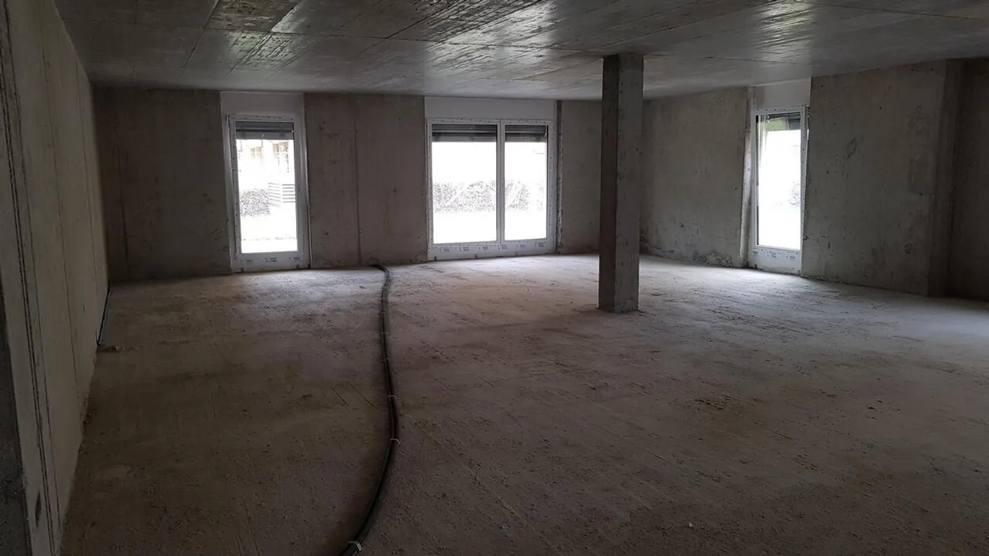 Espace commercial polyvalent à Flums - Photo 6 sur 8