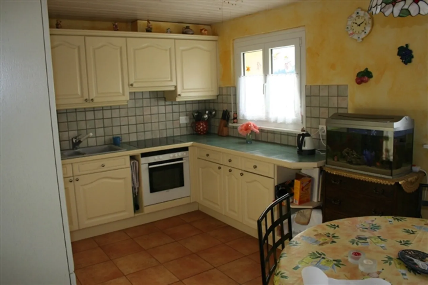 Large house with 2 apartments of 3.5 rooms each on 672 m² - Photo 9 of 20