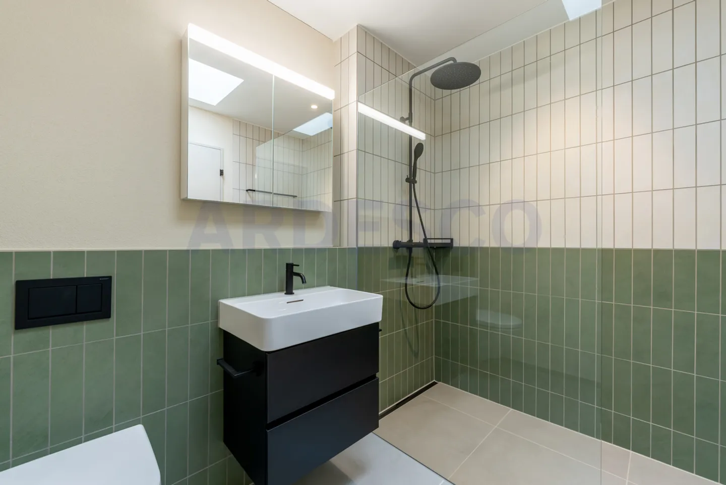Modernes Apartment in historischer Villa - Foto 7 von 11