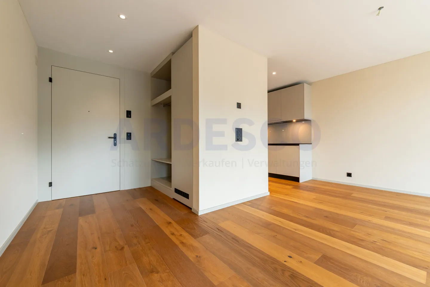 Modernes Apartment in historischer Villa - Foto 8 von 11