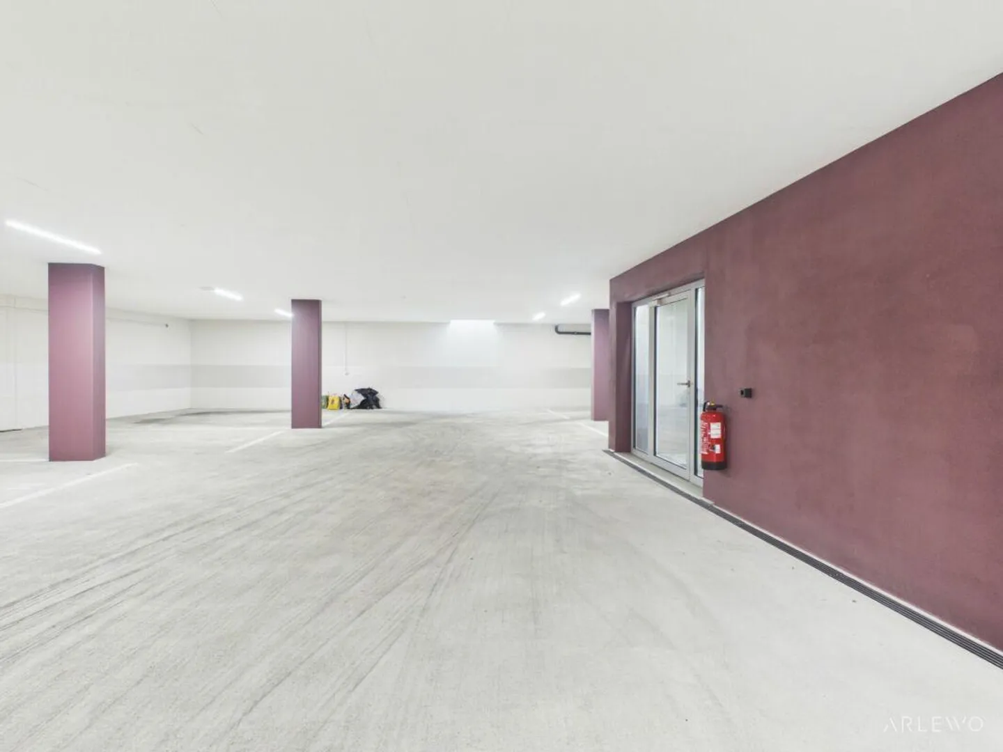 Posti auto in garage sotterranea in affitto - Foto 6 di 6