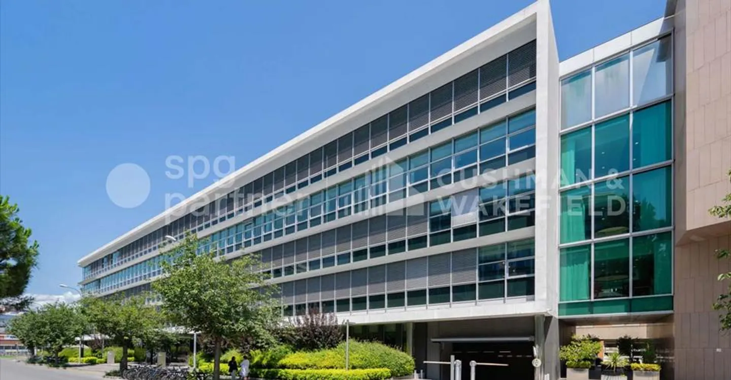 Immeuble mixte à louer - Photo 6 sur 13