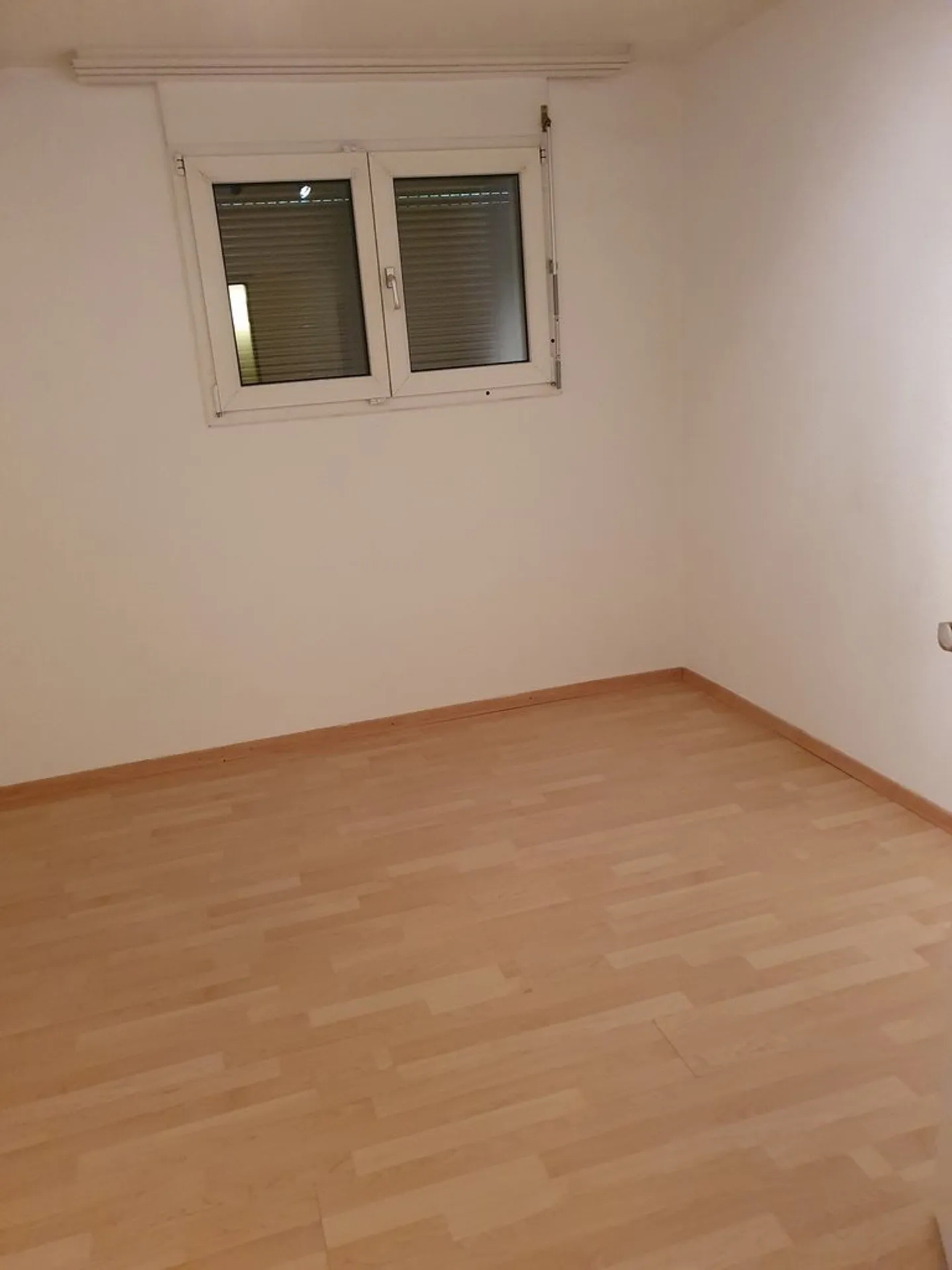 Salle de loisirs / Salle de stockage à louer ! - Photo 1 sur 3